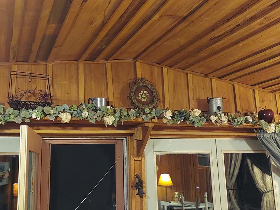 Overlook Cottage Hampton ภายนอก รูปภาพ